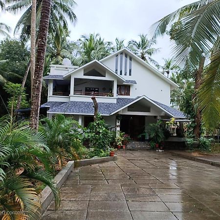 Shruthi'S Aarohi-Nature'S Retreat Homestay Kannur Exterior foto